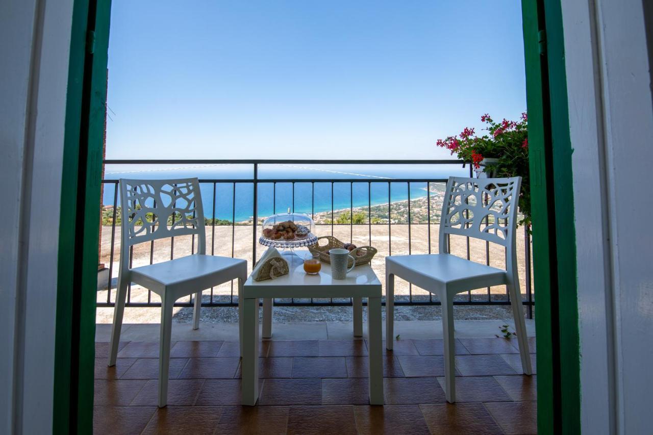 Bed and Breakfast Madonna Della Scala Кастеллабате Экстерьер фото