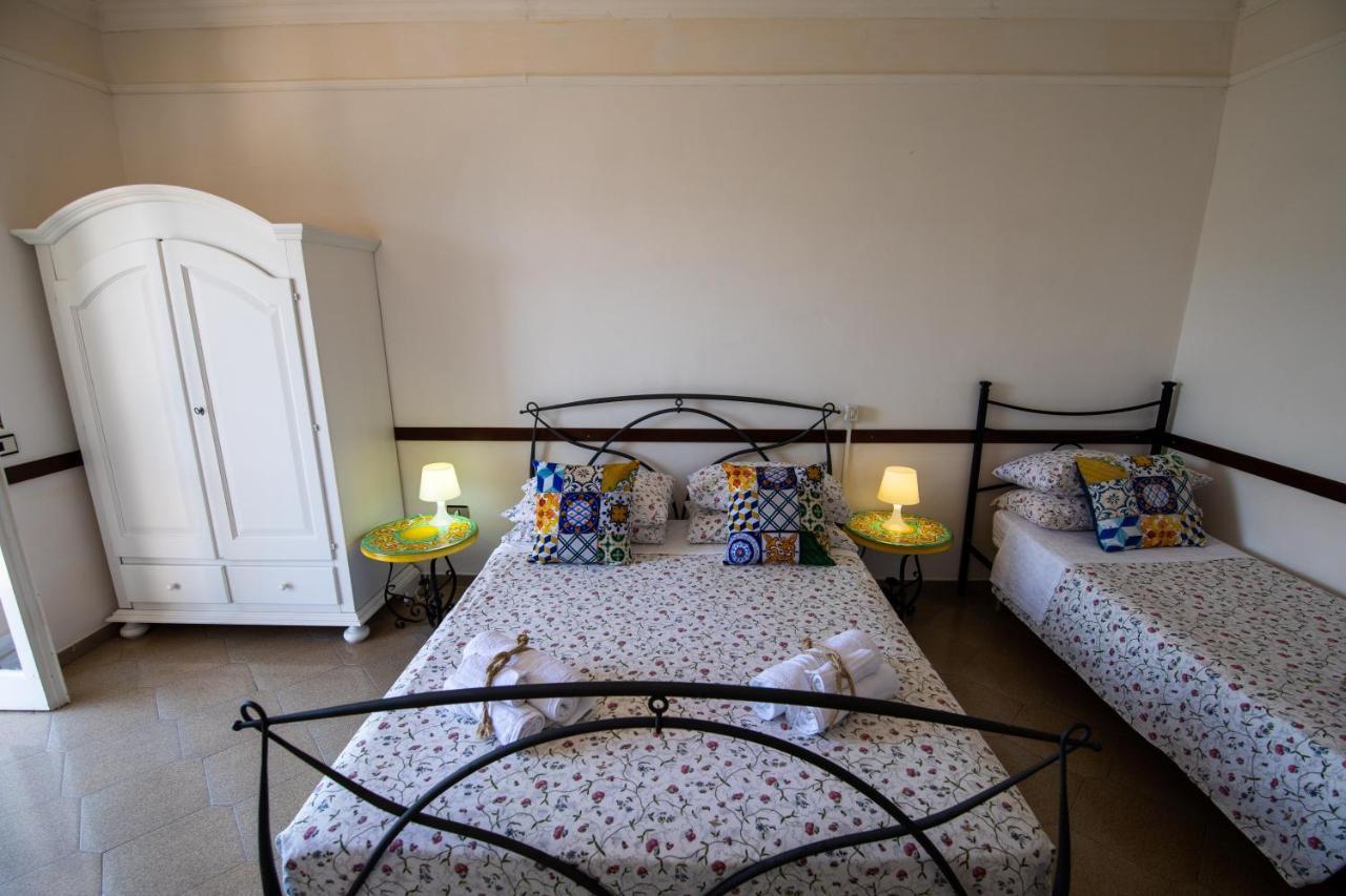 Bed and Breakfast Madonna Della Scala Кастеллабате Экстерьер фото