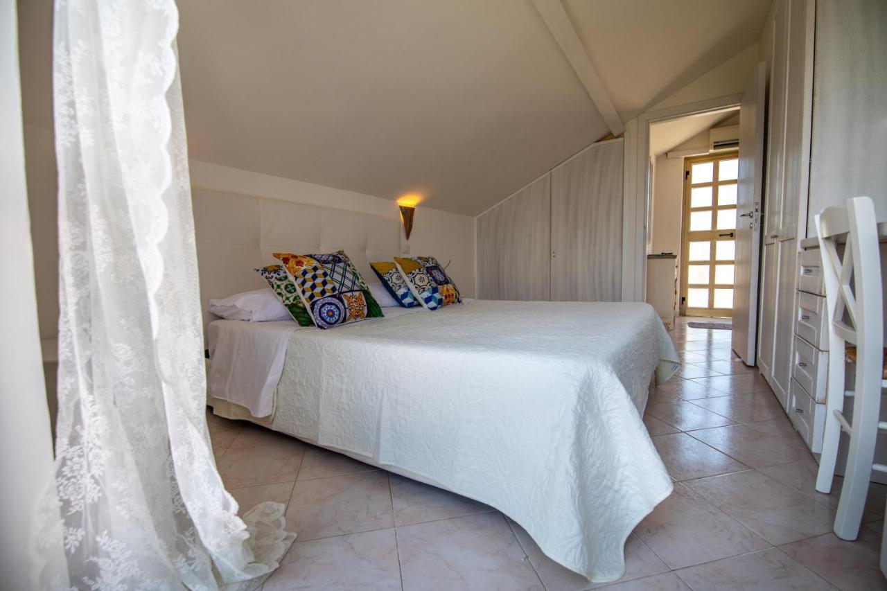 Bed and Breakfast Madonna Della Scala Кастеллабате Экстерьер фото